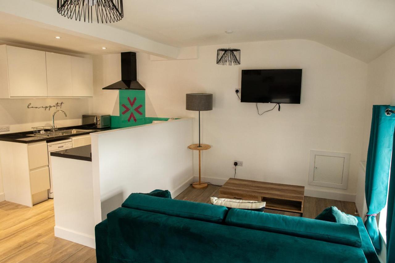 Victoria Street Apartments Моркамб Екстериор снимка