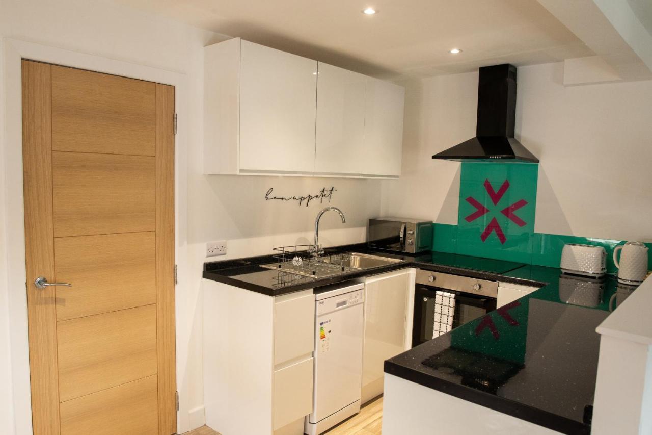 Victoria Street Apartments Моркамб Екстериор снимка