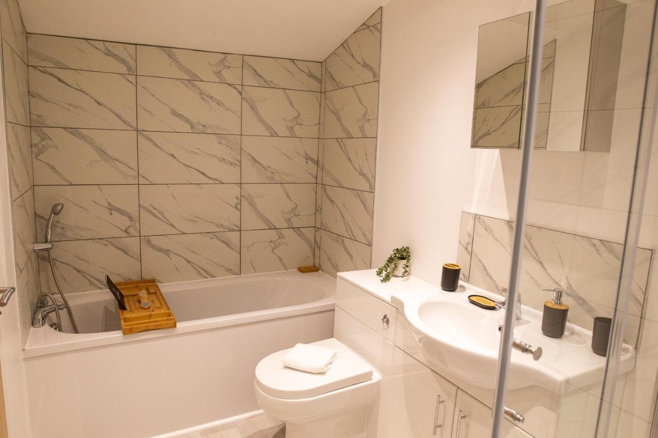 Victoria Street Apartments Моркамб Екстериор снимка